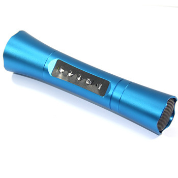 2014年最新款戶外藍(lán)牙手電筒音響 多功能影音設(shè)備解析